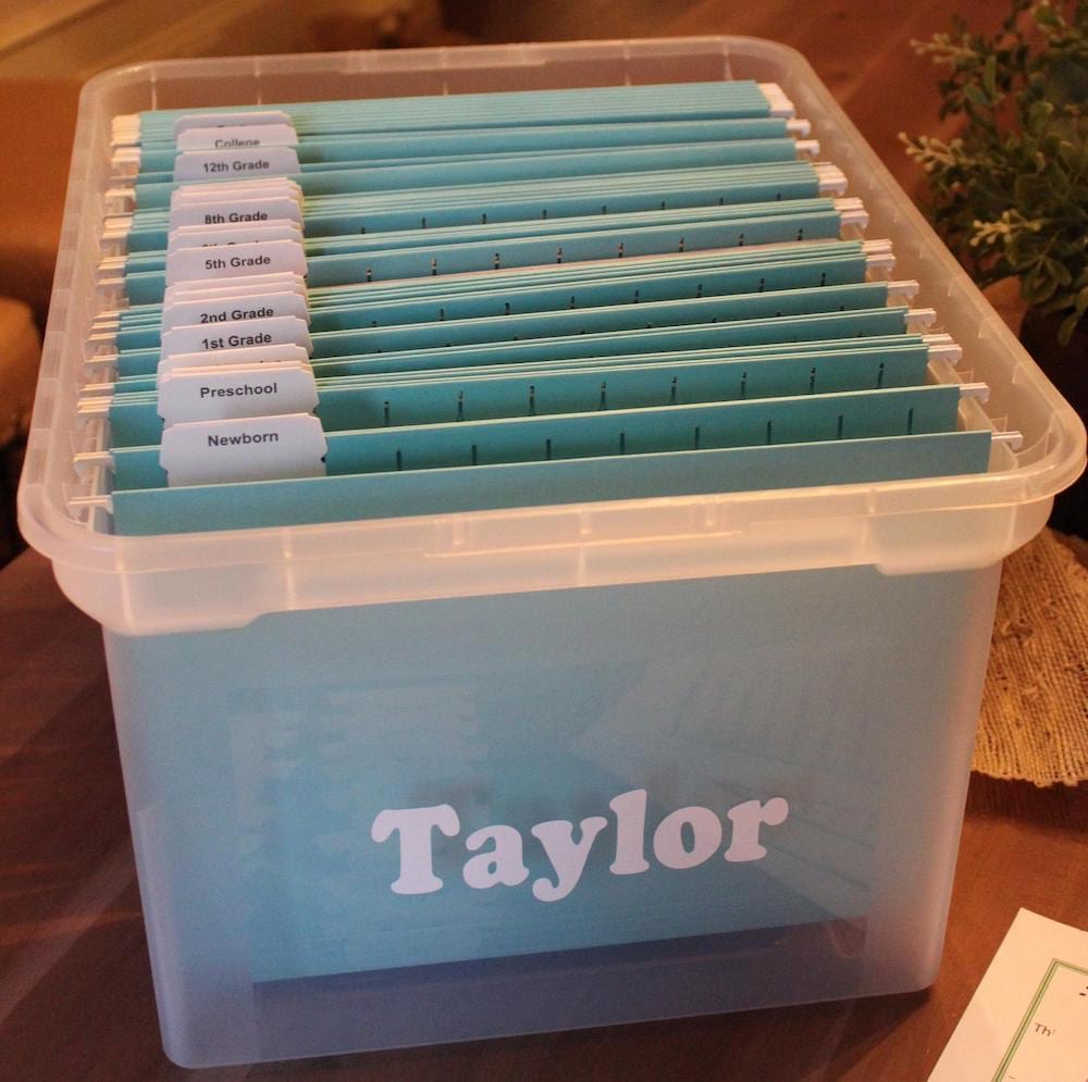 children's artwork organizer